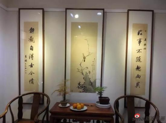 展览现场的缂丝画