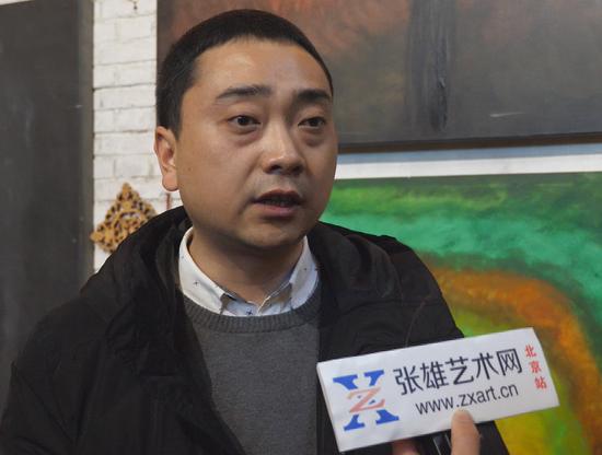 乐山市沙湾区旅游局局长汪奎在发言
