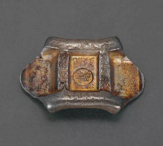 Lot 1266 1913年云南“福盛源记 汇号纹银”五两牌坊锭