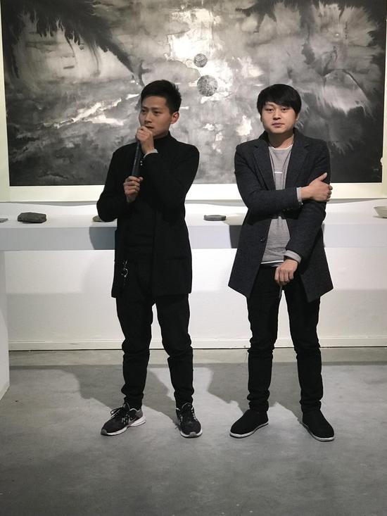 砚雕艺术家吴日生和吴贵生发言