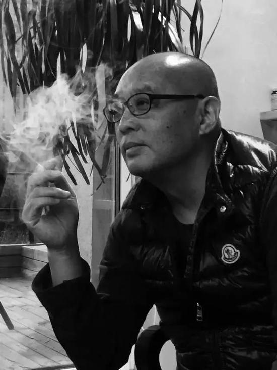 艺术家张晓刚