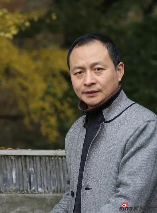 李明