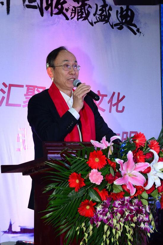 岳峰:中国国家博物馆艺术品鉴定中心主任研究员、中国收藏家协会副会长