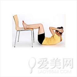 锻炼腹肌就瘦腹!超有效的5组动作 消灭肚腩