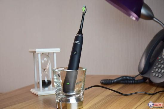 飞利浦Sonicare HX9352电动牙刷