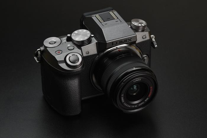 松下LUMIX DMC-G7