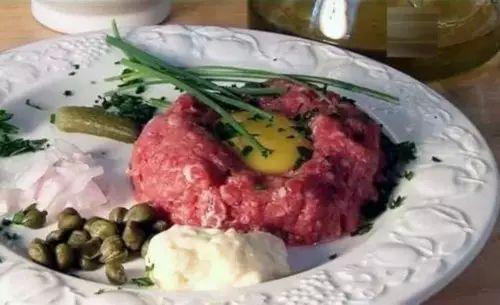 鞑靼牛肉