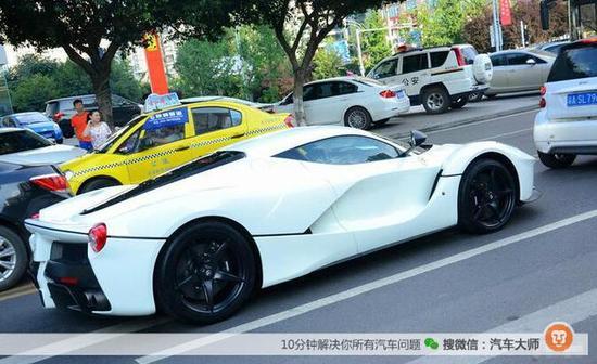 法拉利LaFerrari