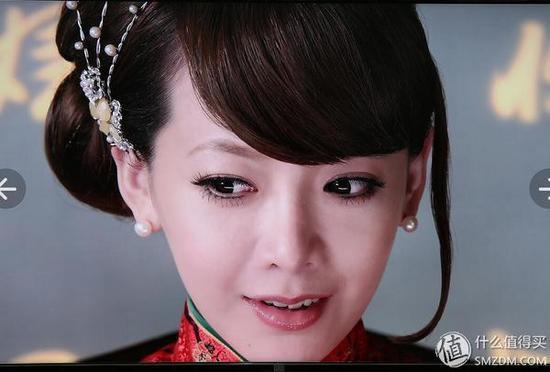 ▼发丝可见粉或者头屑