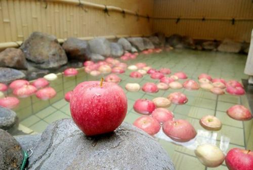 苹果温泉