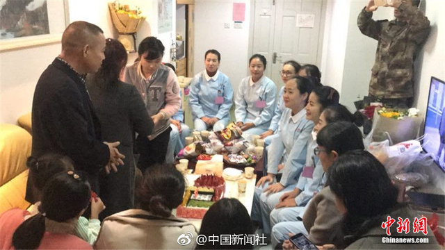 ����Ӣ�۶Ÿ�������Ը���������������׹��µĲ���Ա