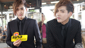 吴亦凡亮相纪梵希秀场