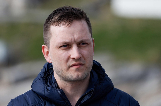 格陵兰岛总理回应特朗普：格陵兰永远是我们的领土