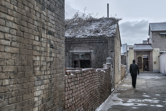 郭会增现在的家,是姐姐当年居住的家属院位置。摄影:樊夫