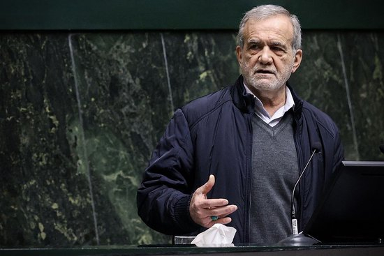  伊朗总统佩泽希齐扬 资料图 图源：视觉中国