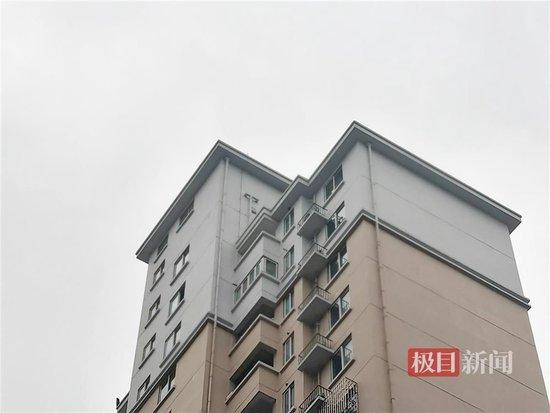 实探“虎牙女主播遇害”事发地:人员进小区无需门禁,邻居们并未听到呼救声