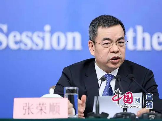全国人大常委会法工委副主任张荣顺