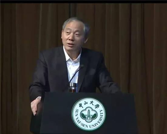 中山大学校长罗俊。来源:“中山大学2016年春季工作会议”视频截图