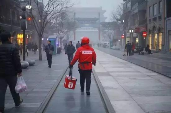 百度外卖的送餐小哥