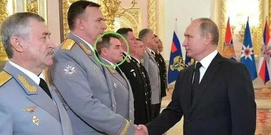 中将陨落在莫斯科，一个危险的信号