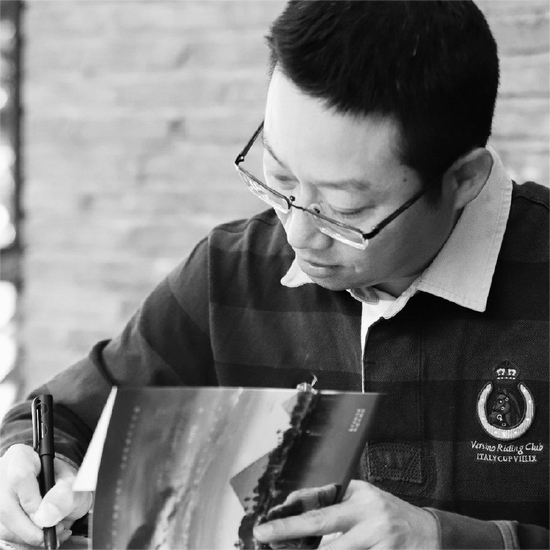 知名企业家、小说家林健锋因病去世，享年54岁！他是广东省作家协会会员