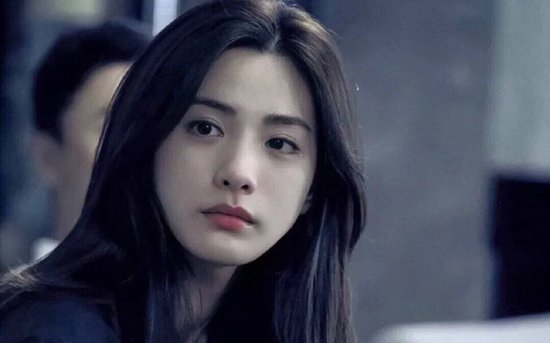 女演员遭入室抢劫,亲手制服持凶器男子,竟被对方反诉杀人未遂……