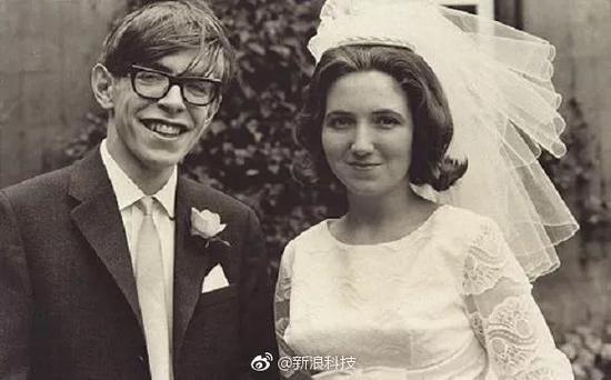 1963年霍金结婚照