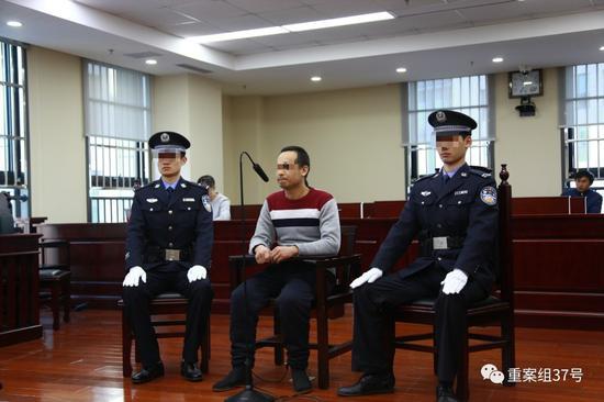 昨日,“男博士征婚被骗”案,在海淀法院开庭审理。法院供图
