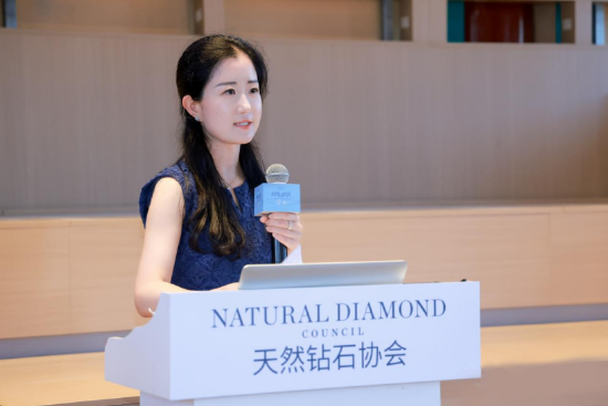 上海钻石交易所市场拓展部经理徐熙女士行业分享