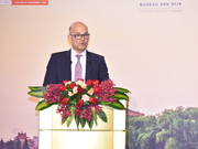 施曼德出席国际商会银行委员会2019年度会议并演讲