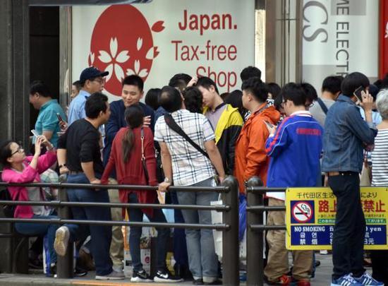 2015年中国游客赴日购物潮