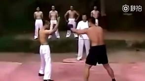 道士八卦掌虐拳击手