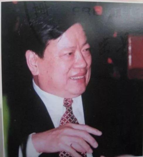 刘炳银