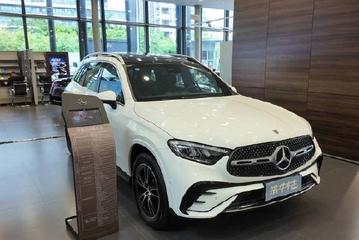 奔驰GLC和小米YU7 怎么选？