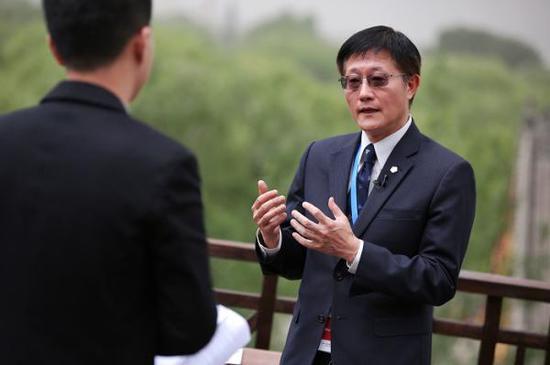 政治大学校长周行一接受中国网《中国访谈》节目专访。(郑亮/摄影)