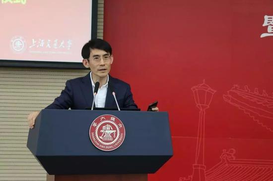 1994届计算机科学系校友沙烨先生在仪式上的致辞