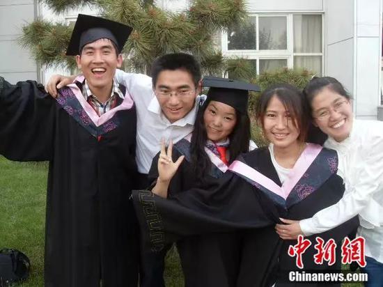 刘秀祥大学毕业 受访者供图
