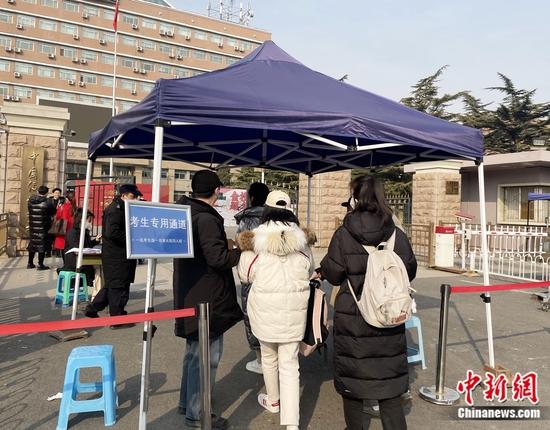 资料图:艺考生陆续进入学校备考。袁秀月 摄