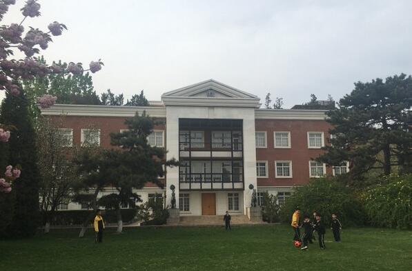 星二代就读的北京贵族学校有哪些