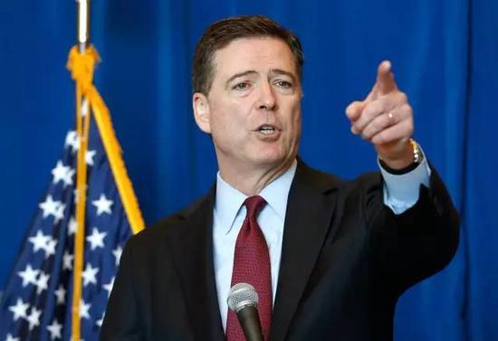 FBI局长Comey。