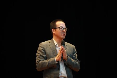 距离俞敏洪的梦想还很远,现在不是建设民办大学的最好时机