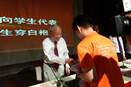 王振义院士 本文图片均为 上海交通大学医学院 供图