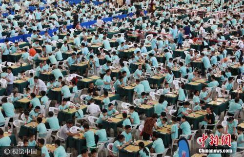 资料图:围棋在民间 图片来源:视觉中国