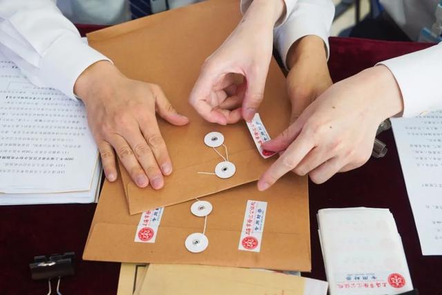 本文图片均来自微信公众号“上海教育”
