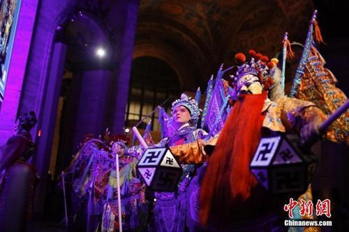 资料图:摇滚京剧首秀纽约。中新社记者 廖攀 摄