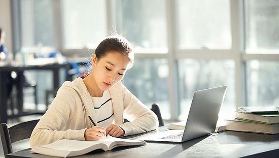 图片来源:视觉中国
