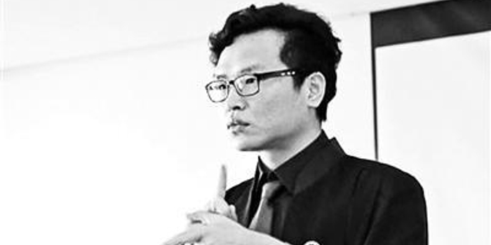 求手语 w700h350z1l10t1010b.jpg