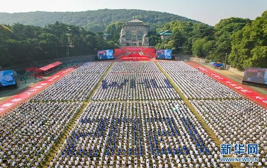 9月12日上午,武汉大学举行2021级本科生开学典礼。新华网发 田春雨摄