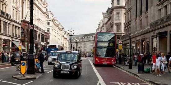 英国