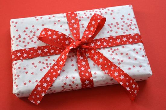 Do: Give people gifts that they want. 必送:对方想要的礼物